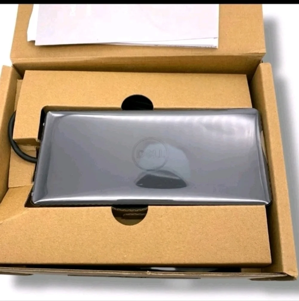 DELL D6000 DisplayLink Universal Docking Station +130W AC USB 3.0 / USB-C UHD 4K